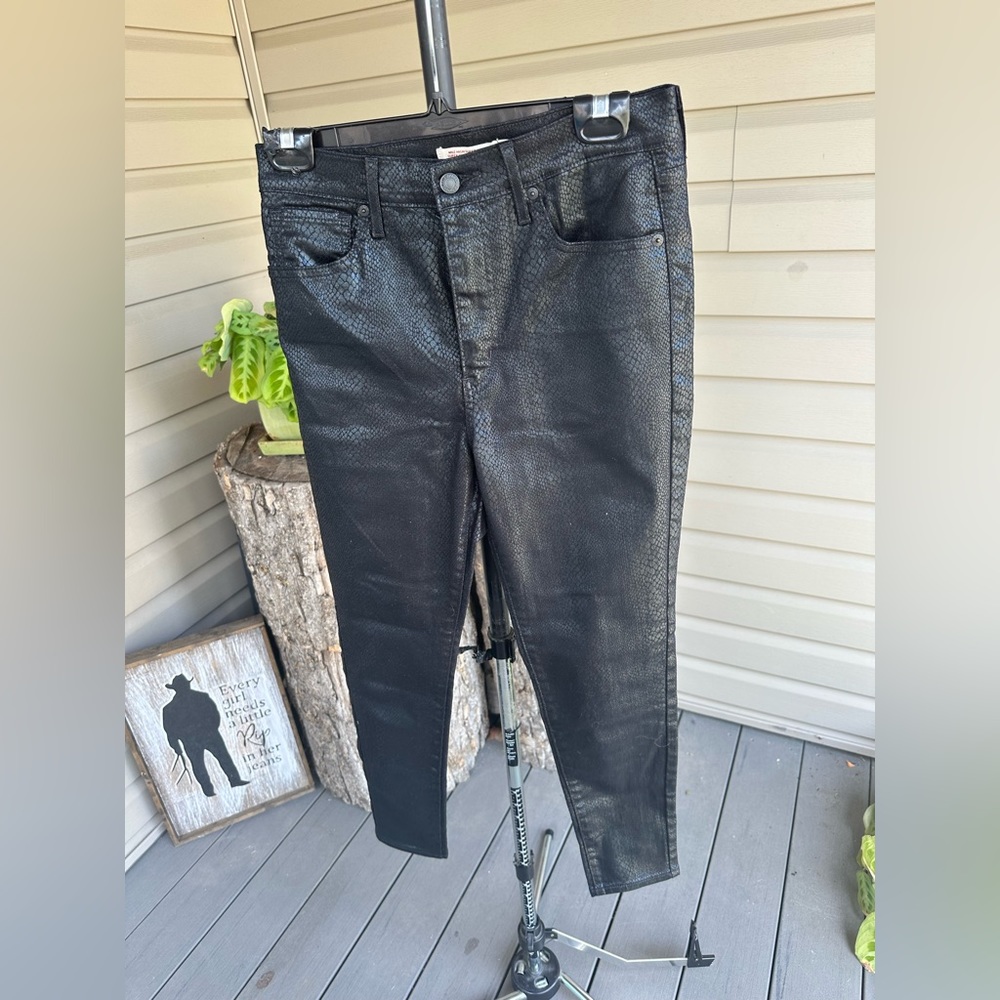 Levi’s premium mile high super skinny super filiforme altitude jeans